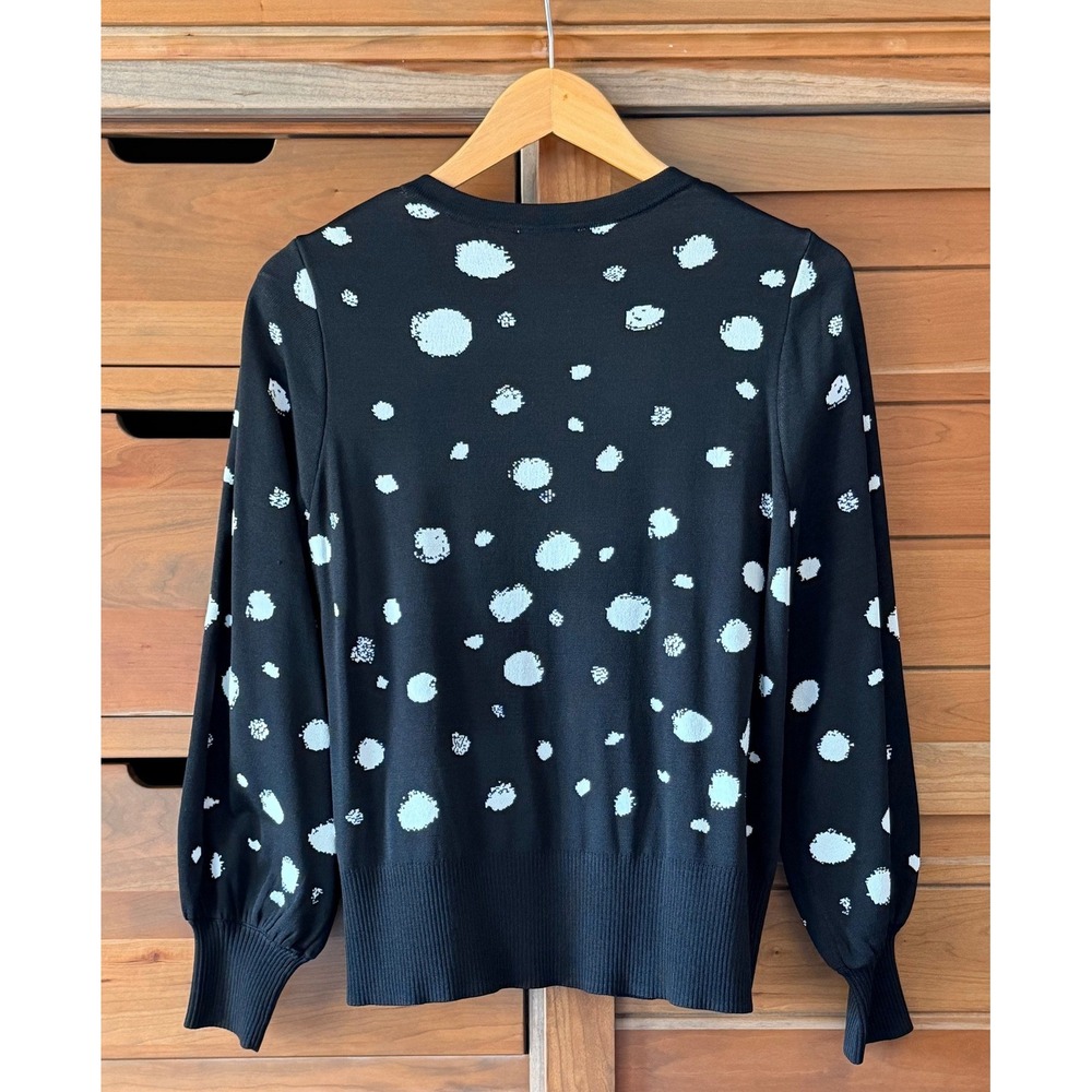 NWOT Chico's Size 1 (M) White On Black Polka Dot Cardigan Round Collar V Neck - Picture 3 of 5